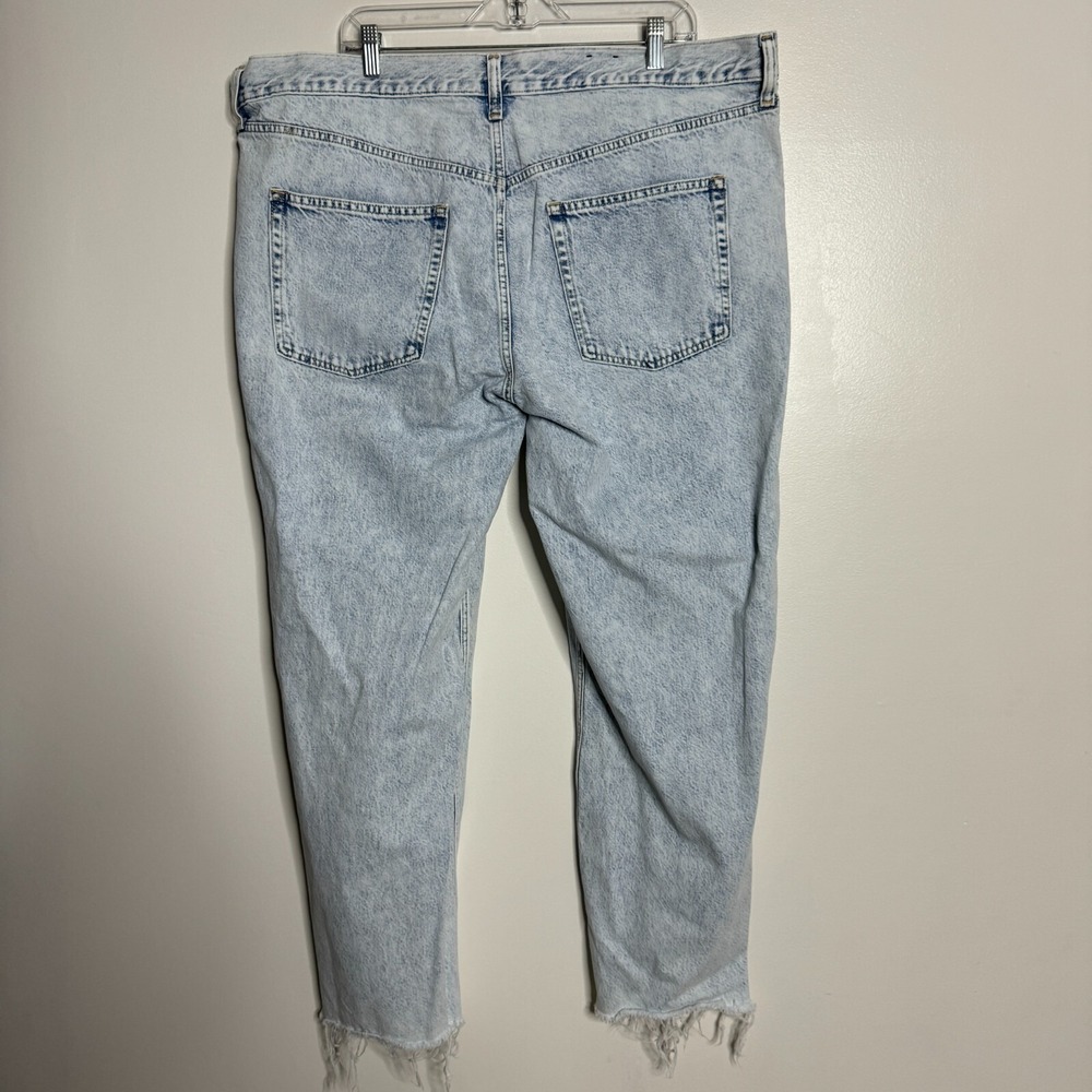 Gap Low Stride Jeans‎ Womens 20R Light Wash Distressed Raw Hem Denim 0445